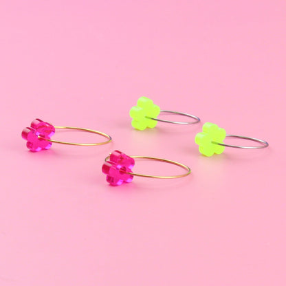 Twister Flower Power Hoop Earring Set