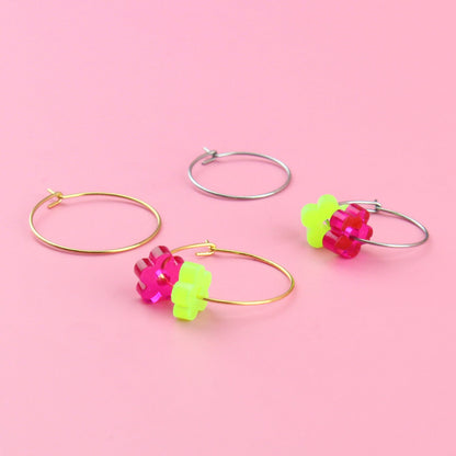 Twister Flower Power Hoop Earring Set